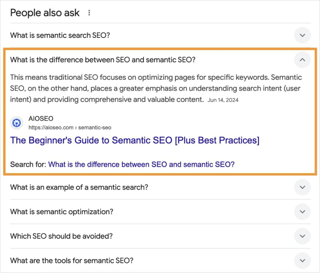 Expanded question in the People Also Ask box shows an answer for the difference between SEO and semantic SEO.